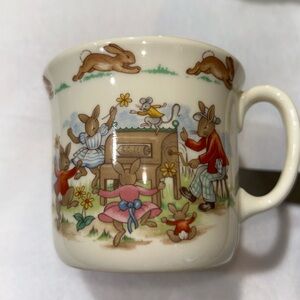 VTG Royal Doulton Bunnykins fine bone china mug